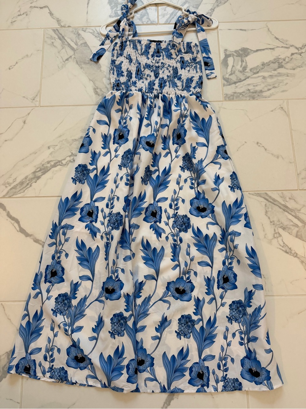 SHEIN Sundress with Blue Floral Print and Tie Straps